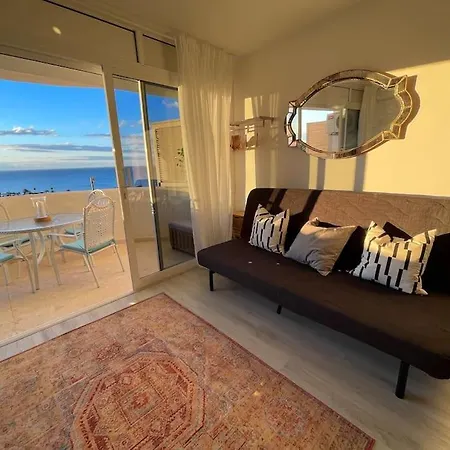 Golden Hour Beachfront Apartment Marbella Exterior foto