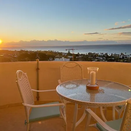 Golden Hour Beachfront Apartment Marbella Exterior foto